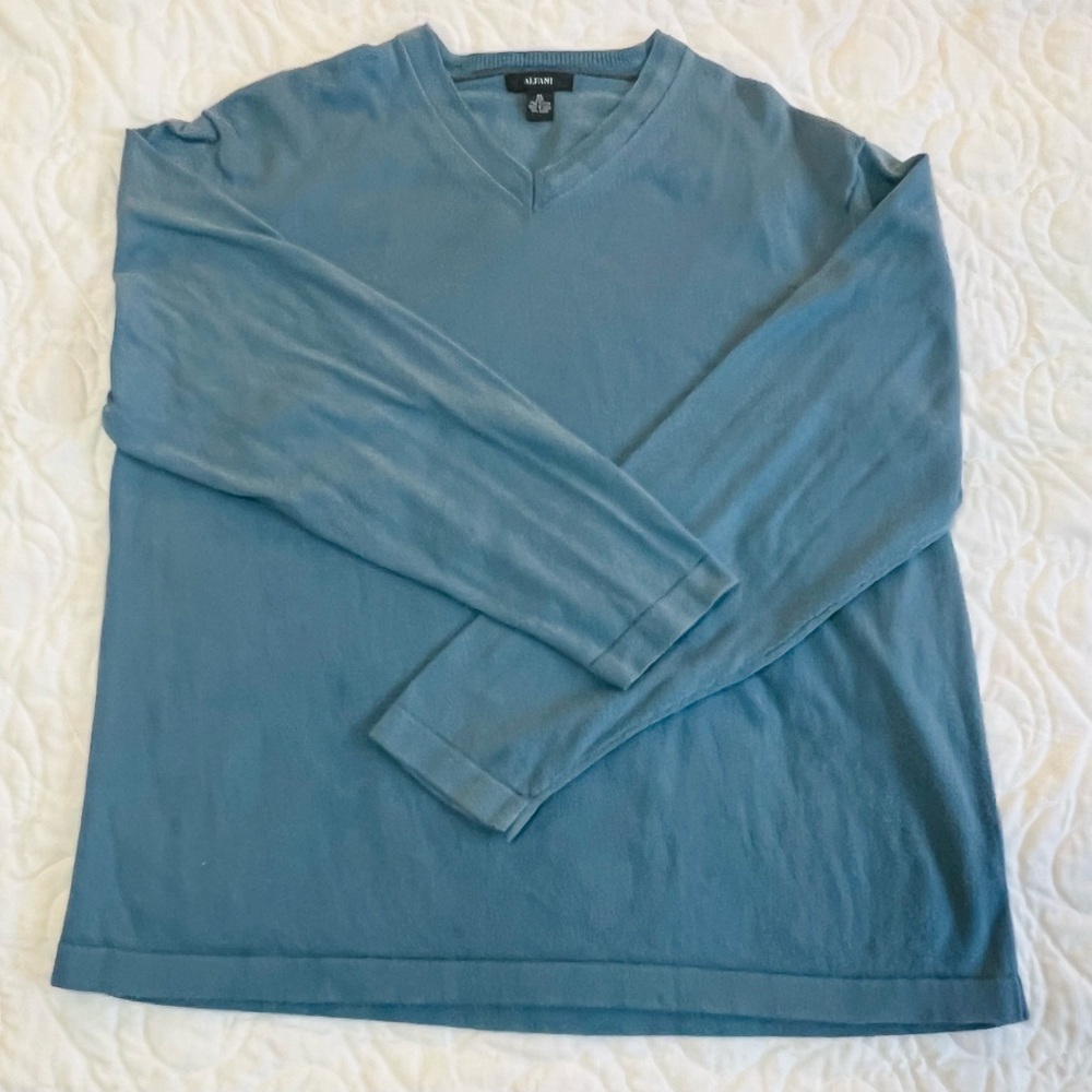 Alfani Men's Teal V-Neck Sweater - Picture 4 of 5